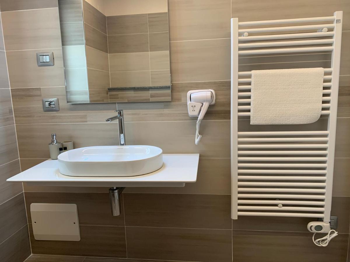 B&B La Luce Verde Saluzzo Luaran gambar